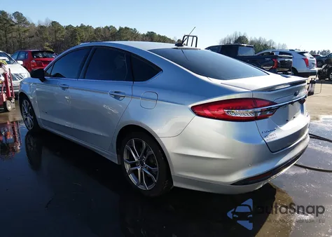2017 Ford Fusion Hybrid Se z USA, uszkodzony, nr VIN 3FA6P0LU8HR260507